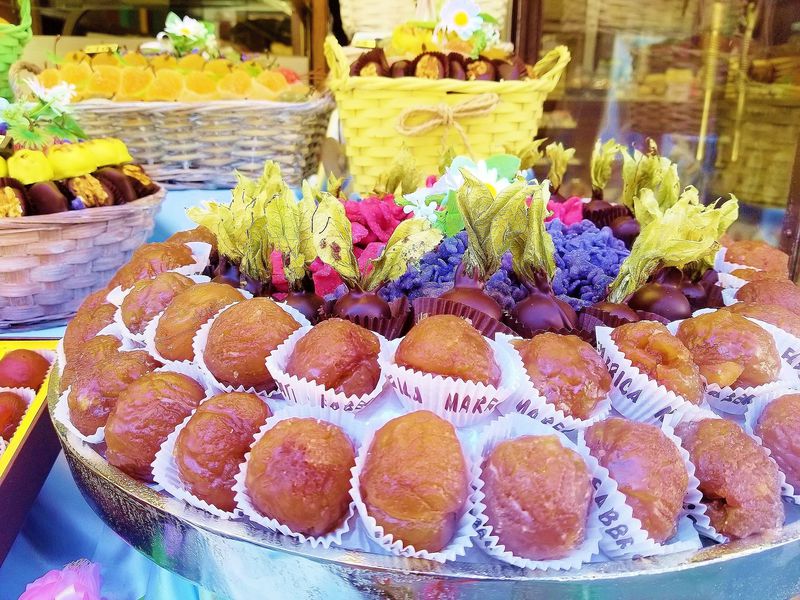 ミラノで買いたいお土産 喜ばれる老舗菓子３選 イタリア Lineトラベルjp 旅行ガイド