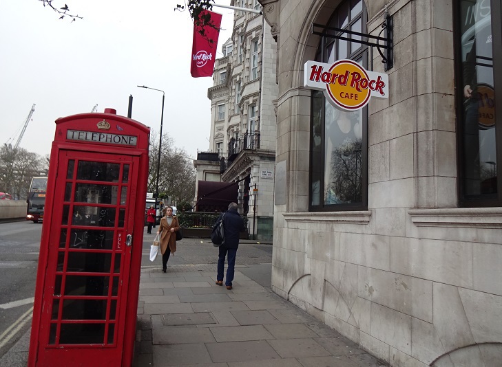 意外にもロンドンが発祥地！ハードロックカフェ第１号店へ | イギリス 