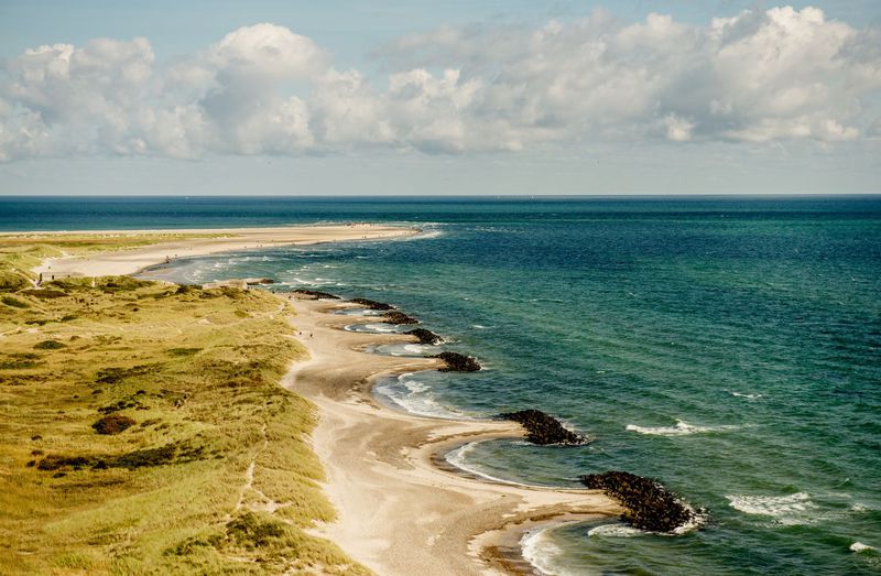 ２つの海が出会う芸術の村！デンマーク最北端「スケーエン 