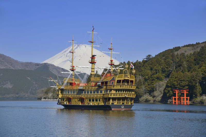 2019年4月デビューの新型海賊船も！箱根で多彩な乗り物の旅 | 神奈川県 | トラベルjp 旅行ガイド