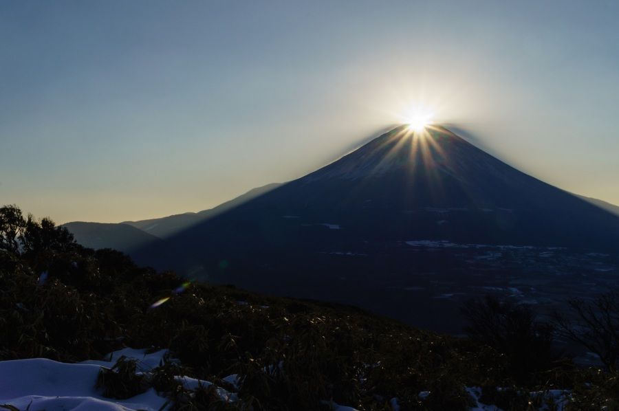 山梨百名山 竜ヶ岳から感動的なダイヤモンド富士を見よう 山梨県 Lineトラベルjp 旅行ガイド
