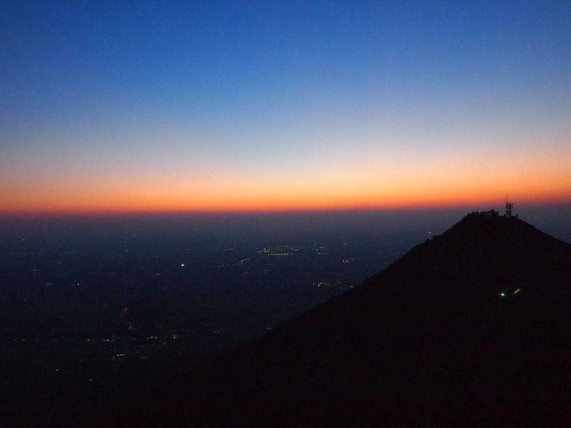 夕暮れから夜景を楽しむ筑波山ロマンチック登山 茨城県 Lineトラベルjp 旅行ガイド