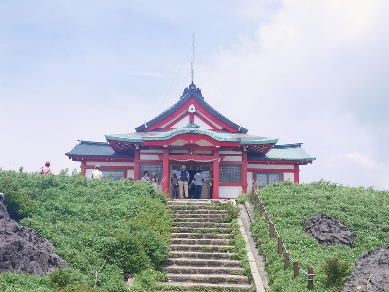 神奈川で訪れたいおすすめの神社10選 人気のパワースポットがいっぱい Lineトラベルjp 旅行ガイド