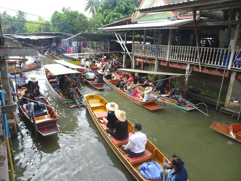 タイの水上マーケットおすすめ5選 バンコク以外でも楽しめる！ | トラベルjp 旅行ガイド