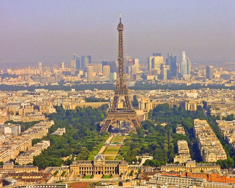 エッフェル塔を眺める特等席 Le Ciel De Paris で絶景朝食を フランス Lineトラベルjp 旅行ガイド