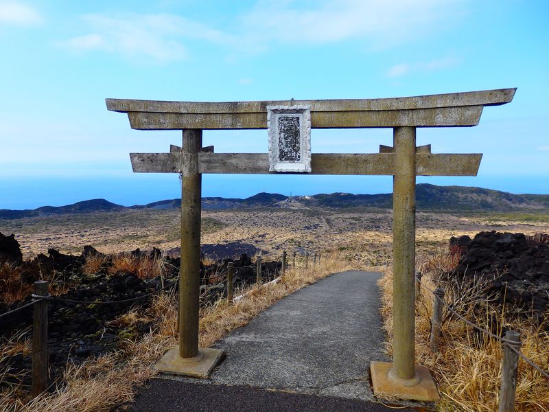 伊豆大島に行くなら おすすめ観光スポット10選 地球の神秘を感じよう Lineトラベルjp 旅行ガイド