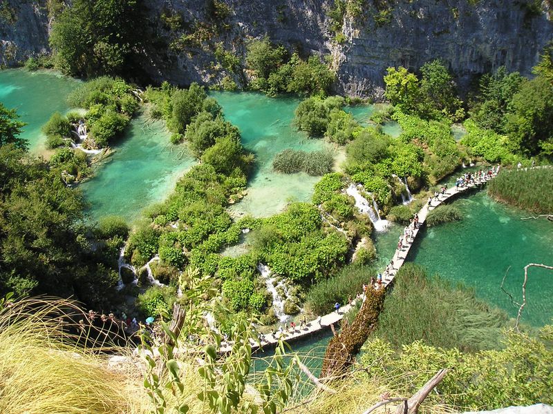 危機遺産から復活！クロアチアの「プリトヴィツェ湖群国立公園