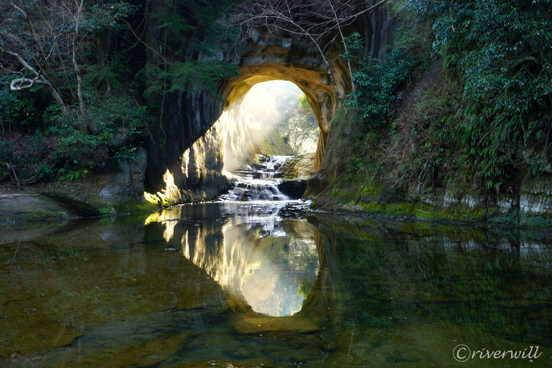 千葉 濃溝の滝に幸せのハート降臨 聖なる光で福寿を授かろう 千葉県 Lineトラベルjp 旅行ガイド