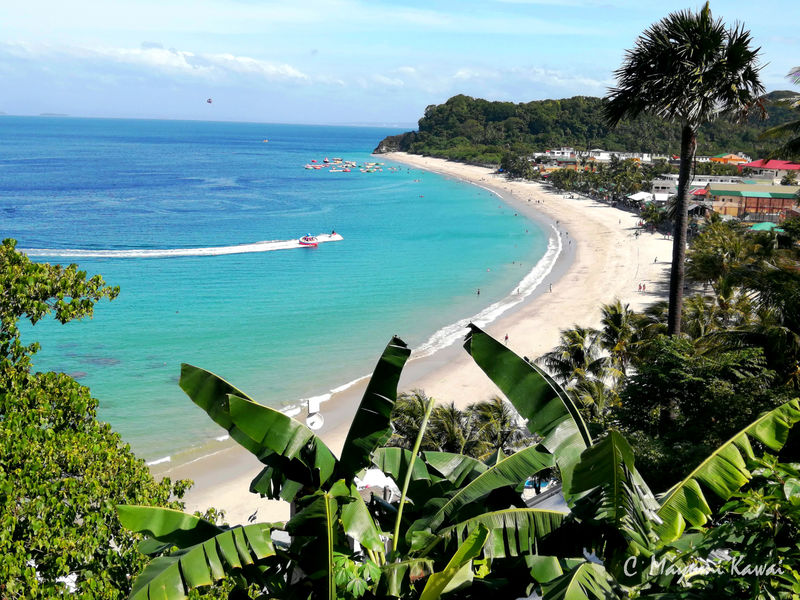 絶景ビーチ フィリピン プエルトガレラ は 第二のボラカイ島 フィリピン Lineトラベルjp 旅行ガイド