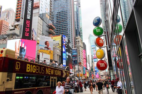 ニューヨーク旅行に必要な予算は 渡航費 滞在費 物価 現地での節約方法 アメリカ Lineトラベルjp 旅行ガイド