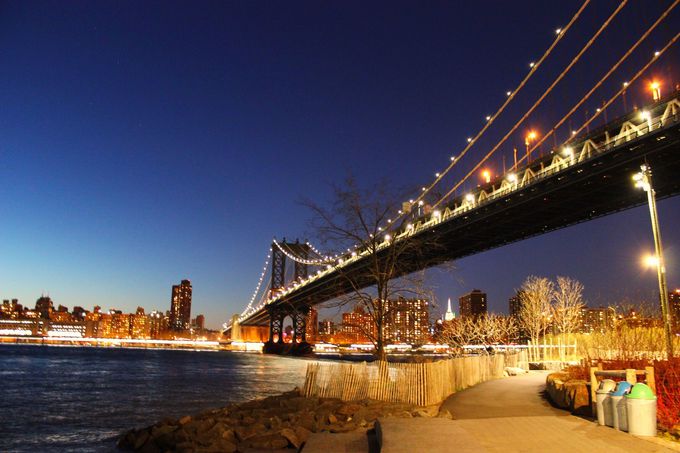 超有名なあの橋とマンハッタンを一望するブルックリン・ブリッジ・パーク