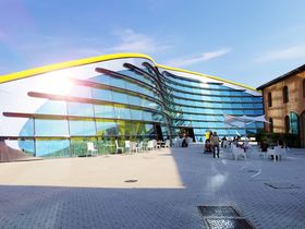 ���n���f�i�u�G���c�H�E�t�F���[�����Ɣ����فv�ؗ�Ȃ��ヂ�f���ɐZ���ґ�̋L���T���l�C��