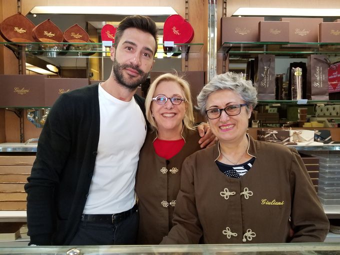 V[P[X͗ʂ蔄A{ŃbsOĂ܂