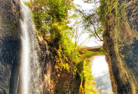 CX^fIтI{u䋬v̂߃X|bg̋LTlC