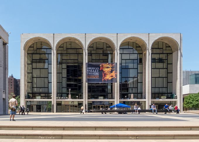 ニューヨークのメトロポリタンオペラも豪華なラインアップ！