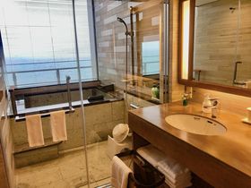 �R���o���ɂ������߃z�e��10�I ��������ґ�ɃX�e�C�I�̋L���T���l�C��