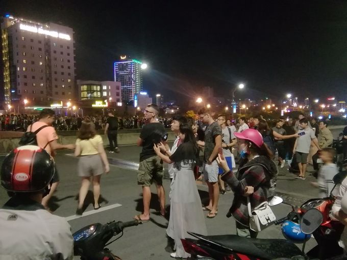 20:30܂ōXɎԂΉ䁕˂间yI