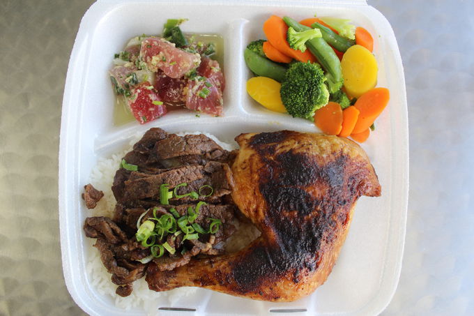 2.Hawaiifs Favorite kitchens