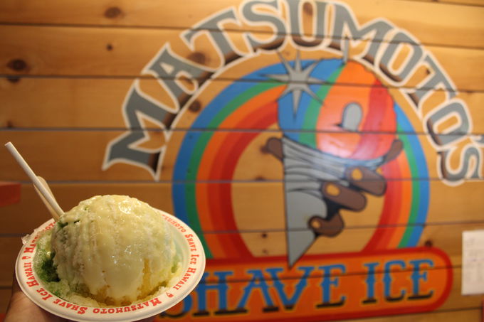 ハレイワ名物 Matsumoto S Shave Iceの虹色かき氷 ハワイ Lineトラベルjp 旅行ガイド