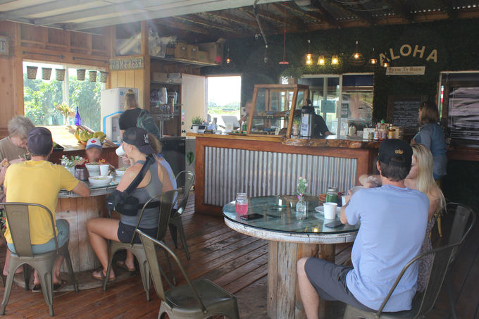 3.Farm To Barn Cafe & Juicery