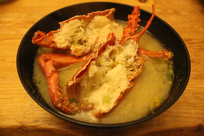 �����l�̎�l���炪��������ɐ����тÂ��������ɐ��