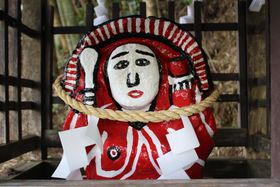 F˂̔_ƐHт́uc̐_v肪ʔ̋LTlC