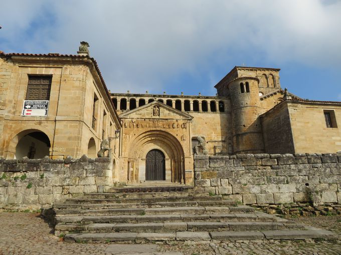 j[Nȓ̒Ɉ͂܂ꂽ̃V{