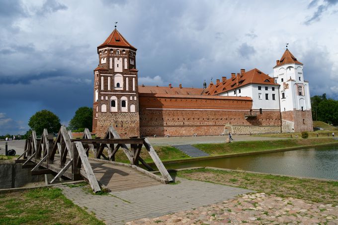 �~�[����O��