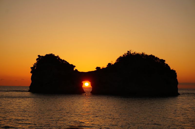 太陽が円月島に落ちる前に回りたい！南紀白浜の絶景海岸巡り