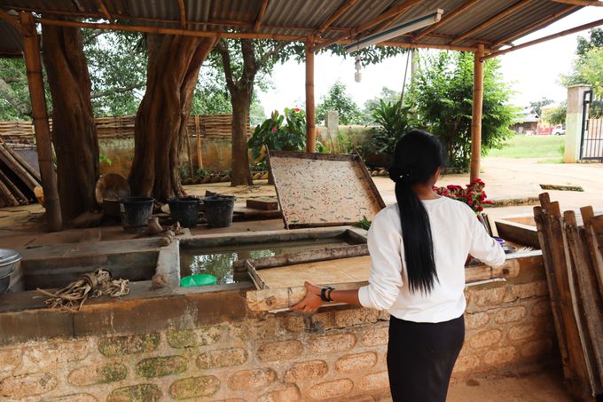 s_̓`IȎƎPH[uAE(Aung)v