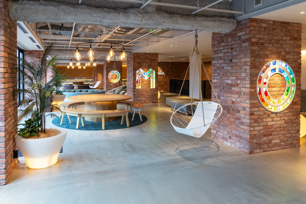 łɏڂAHrbtFƃze̖͂Љ