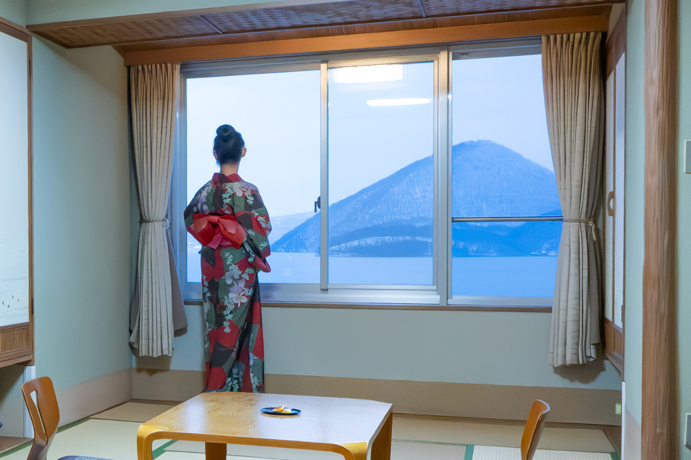 ���났�̋q���ƌΔȂŖ��키���₵����