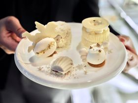 ���{���㗤�I�uvoco ���Z���g�����v�Ŕ����V�g�̃A�t�^�k�[���e�B�[�̋L���T���l�C��