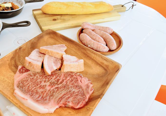 C̃vIAɏ̐HނBBQŊy߂I