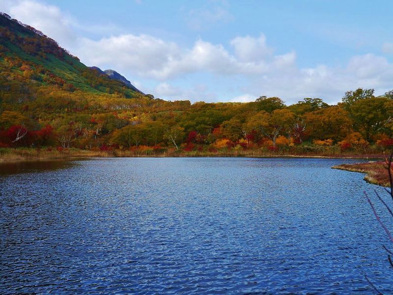 絶景！紅葉美しい鏡沼！！北海道ニセコアンヌプリの秋登山
