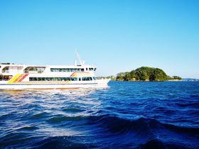 海上から望む日本三景の絶景！観光船で巡る美しき松島湾