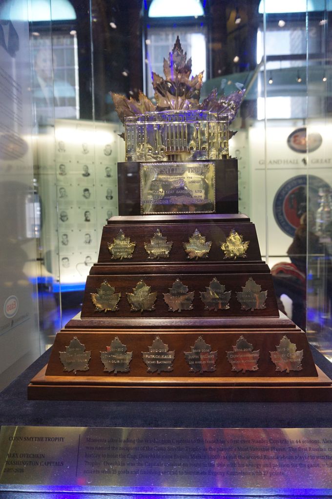 Ji_̃zbP[̋OՂHuzbP[̓av