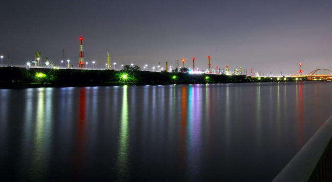 感動的なトワイライト夜景 大阪 十三峠 から見る絶景パノラマ 大阪府 Lineトラベルjp 旅行ガイド