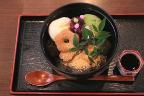 �a�݂��̊Â��I���s�u��掛���J�v�̘a�m�ܒ���i�X�C�[�c�̋L���T���l�C��