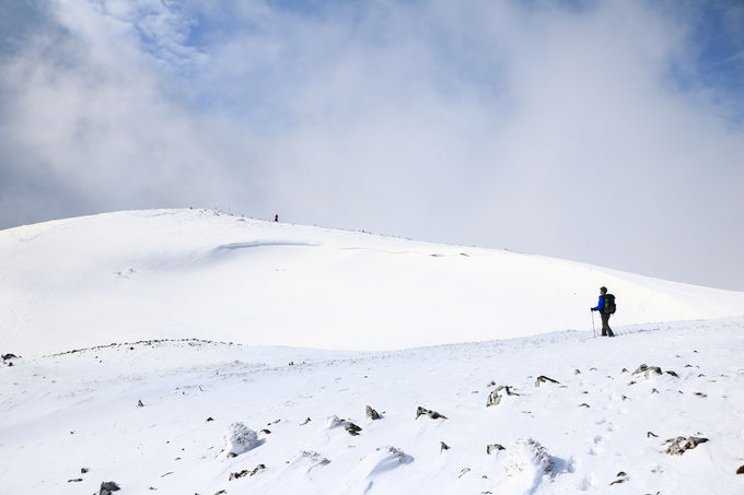 冬の鈴鹿山脈は「雪山登山」のメッカ！入門には御在所岳