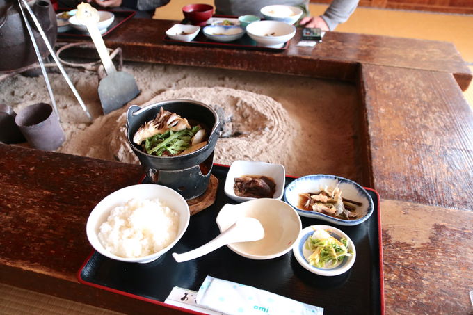 ��R�̉��Ɉꌬ�̏h�I�铒�炵�����Y���Ȃ܂�