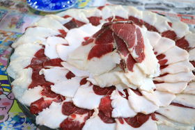 j[̕H򕌌utvŔ鋫̃WrG̋LTlC