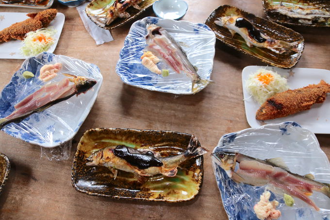 ͗j[̕HutvŖ키鋫WrG