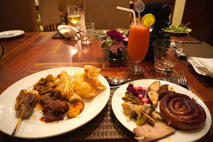 LxȎނy߂IrbtFX^C̃fBi[