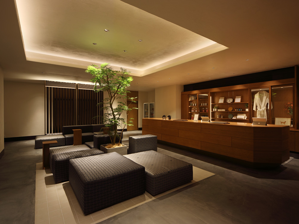 福岡の中心部！世界初エアコンなしのホテルは静かで良い空気