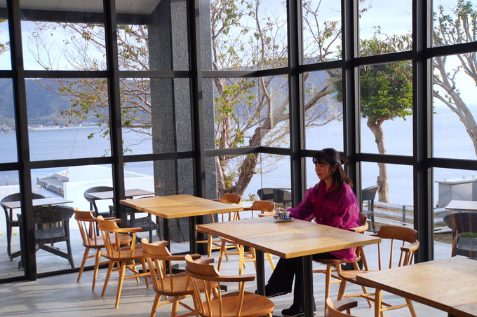 ܂ŊCOɂ悤ȊCn郍r[