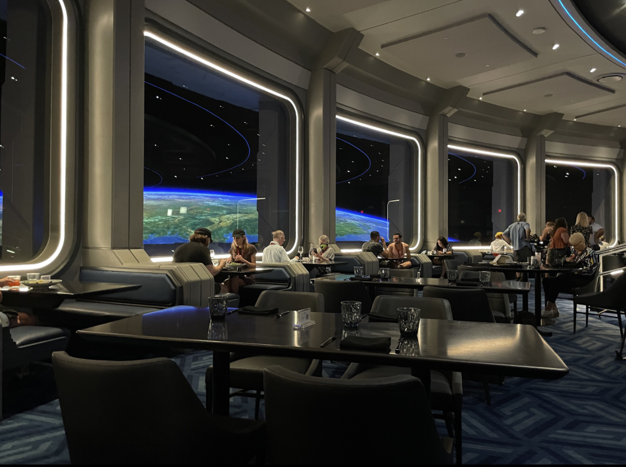 レストランで宇宙体験 エプコット スペース2 ウォルト ディズニー ワールド リゾート アメリカ トラベルjp 旅行ガイド