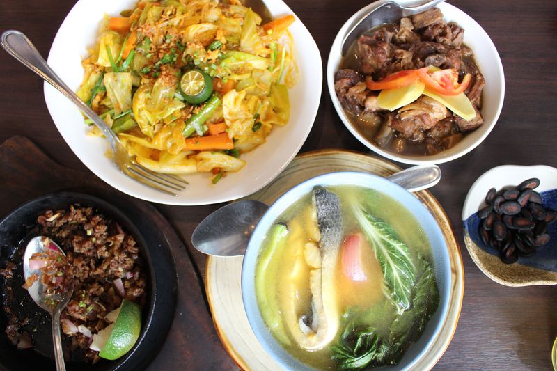常夏の国で食べたい！定番フィリピン料理４選