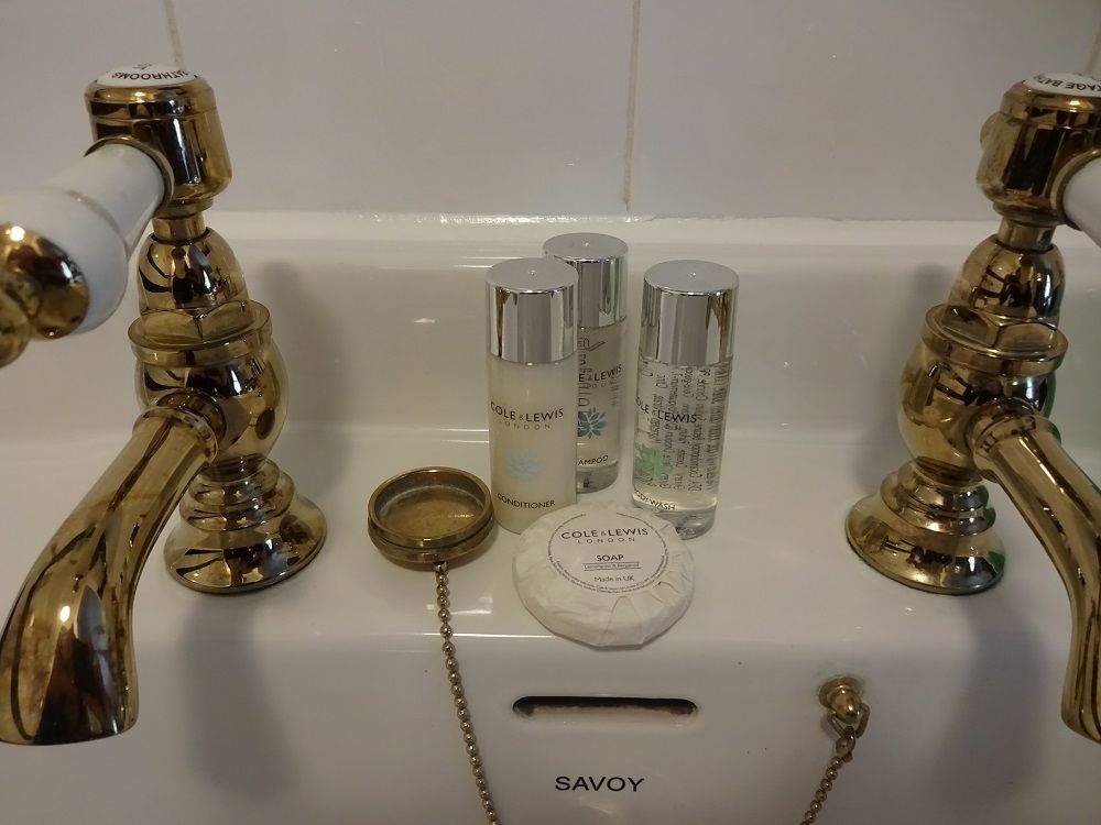 q2@Be[WEXC[gƃOX^[EXC[g