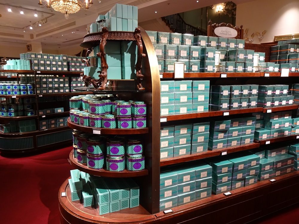 �g���₨�َq�����C���̒n�K�@���͐��N�H�i���f���Ƀ��C��